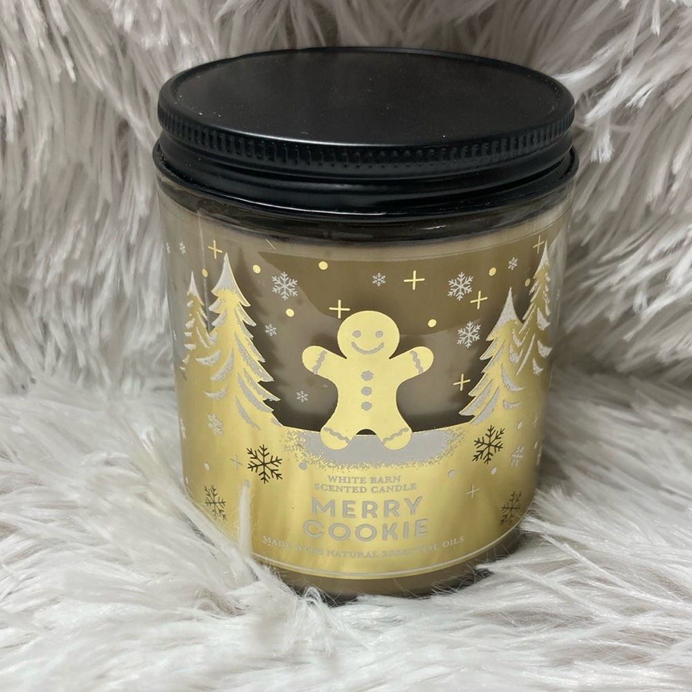 White Barn Merry Cookie Candle